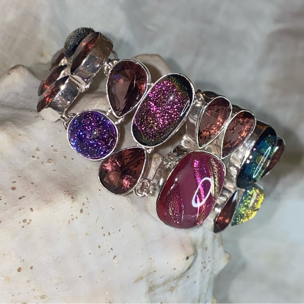 Sold ❤️ Magestic Dichroic gemstone cluster statement bracelet - Picture 3 of 14
